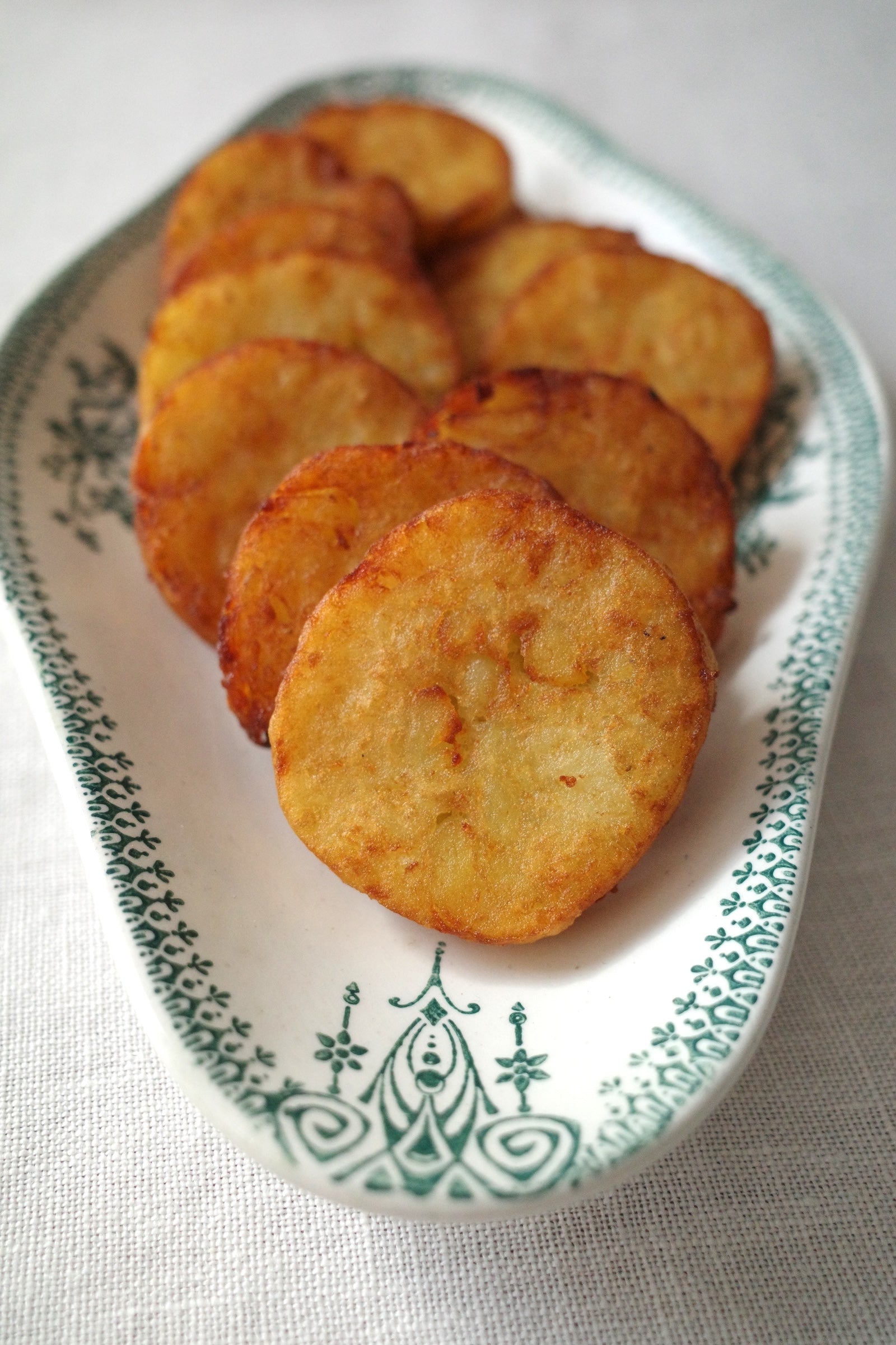 2025/03 春のプレートとフランスの調味料セット