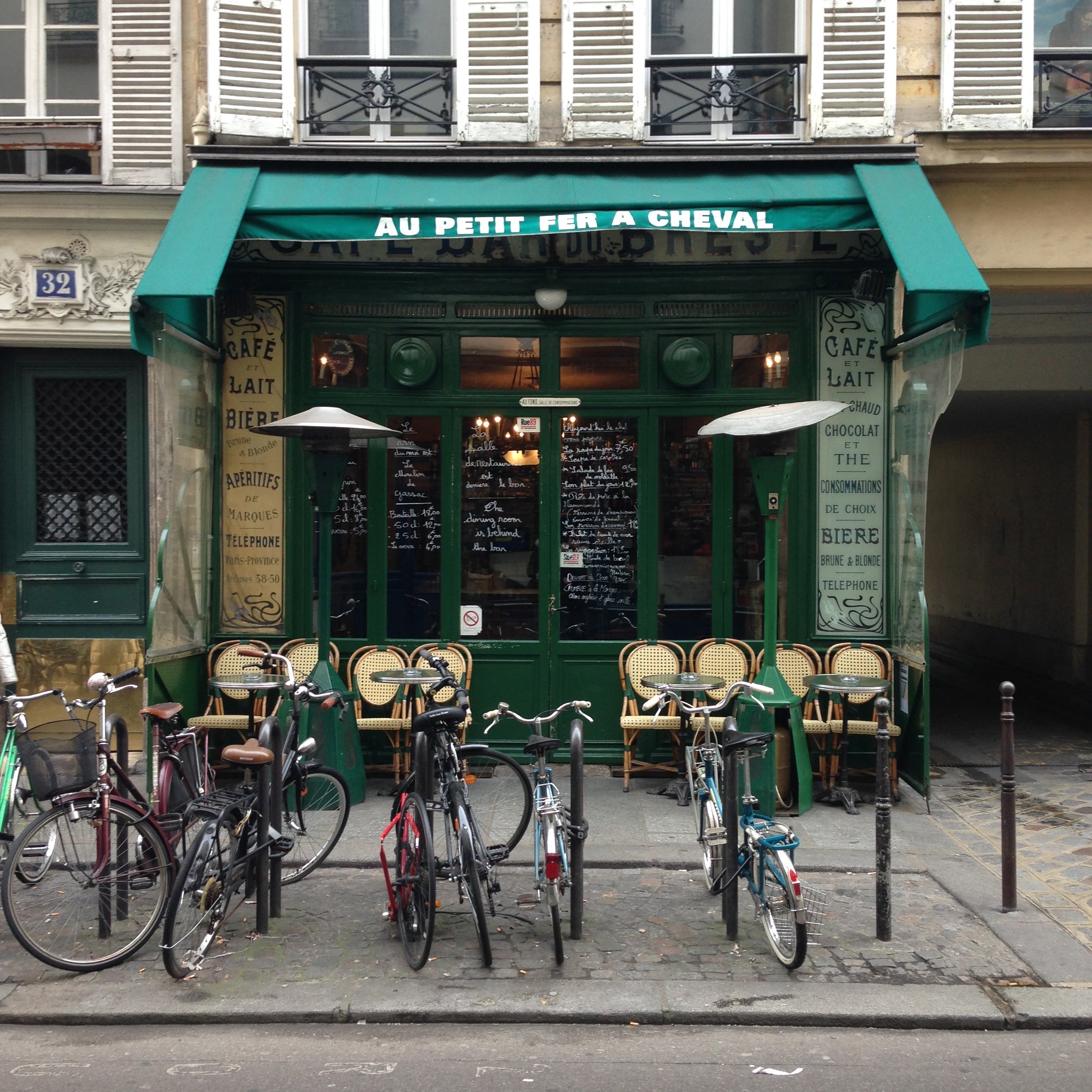 Café - Au Petit Fer à Cheval