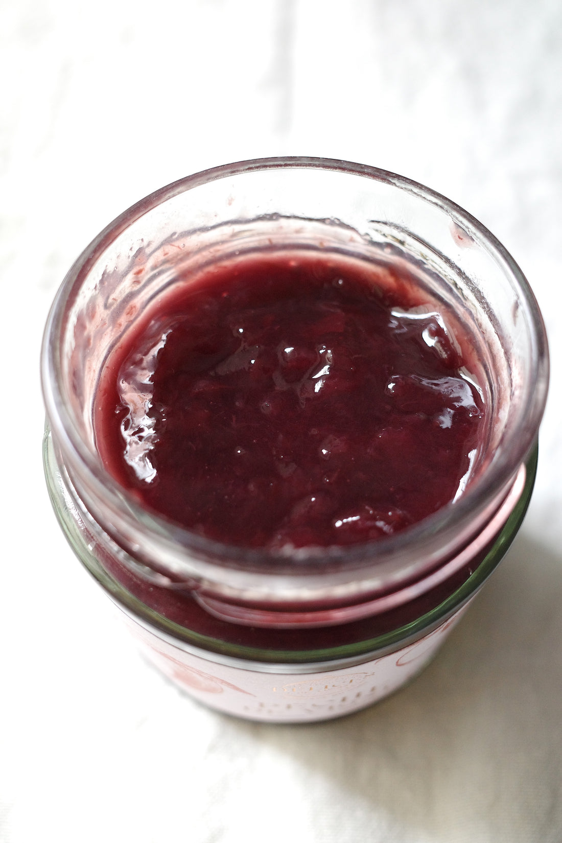 "ペッシュ・ド・ヴィーニュ" ⾚桃のコンフィチュール