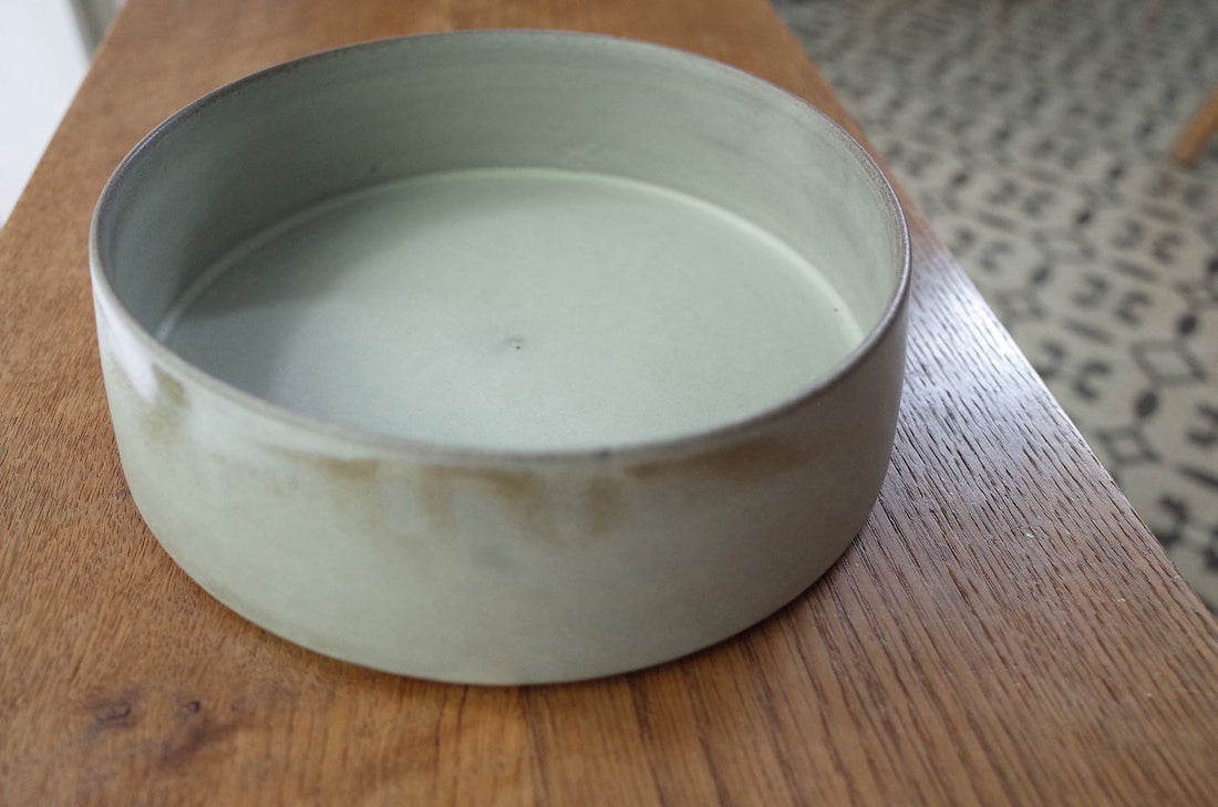 鉢, Old White, L